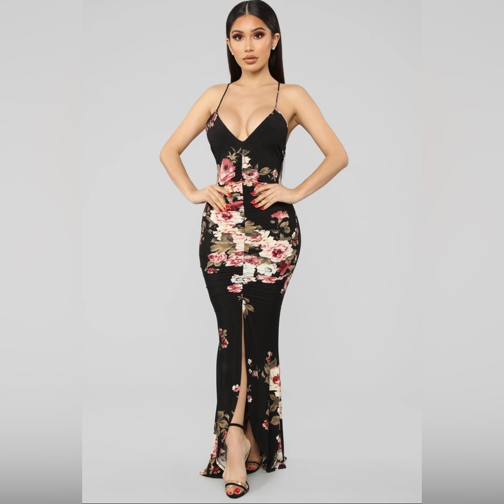 Ruched Maxi Dress With Floral Print, size S